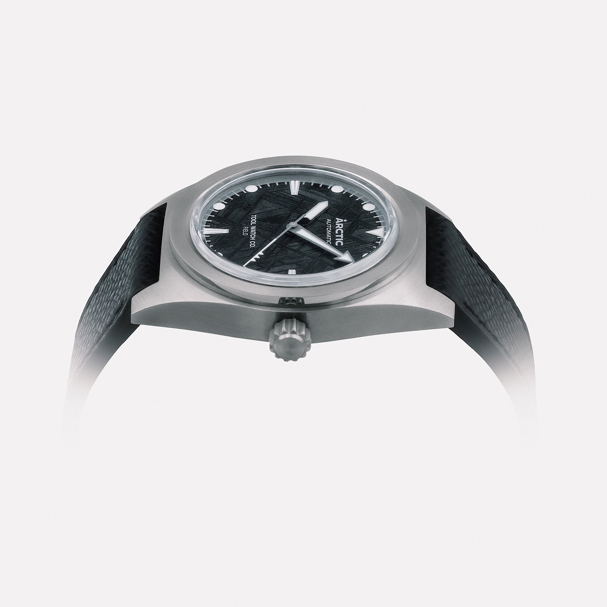 Tool Watch Co. TWCO. Arctic Field orologio meteorite nero