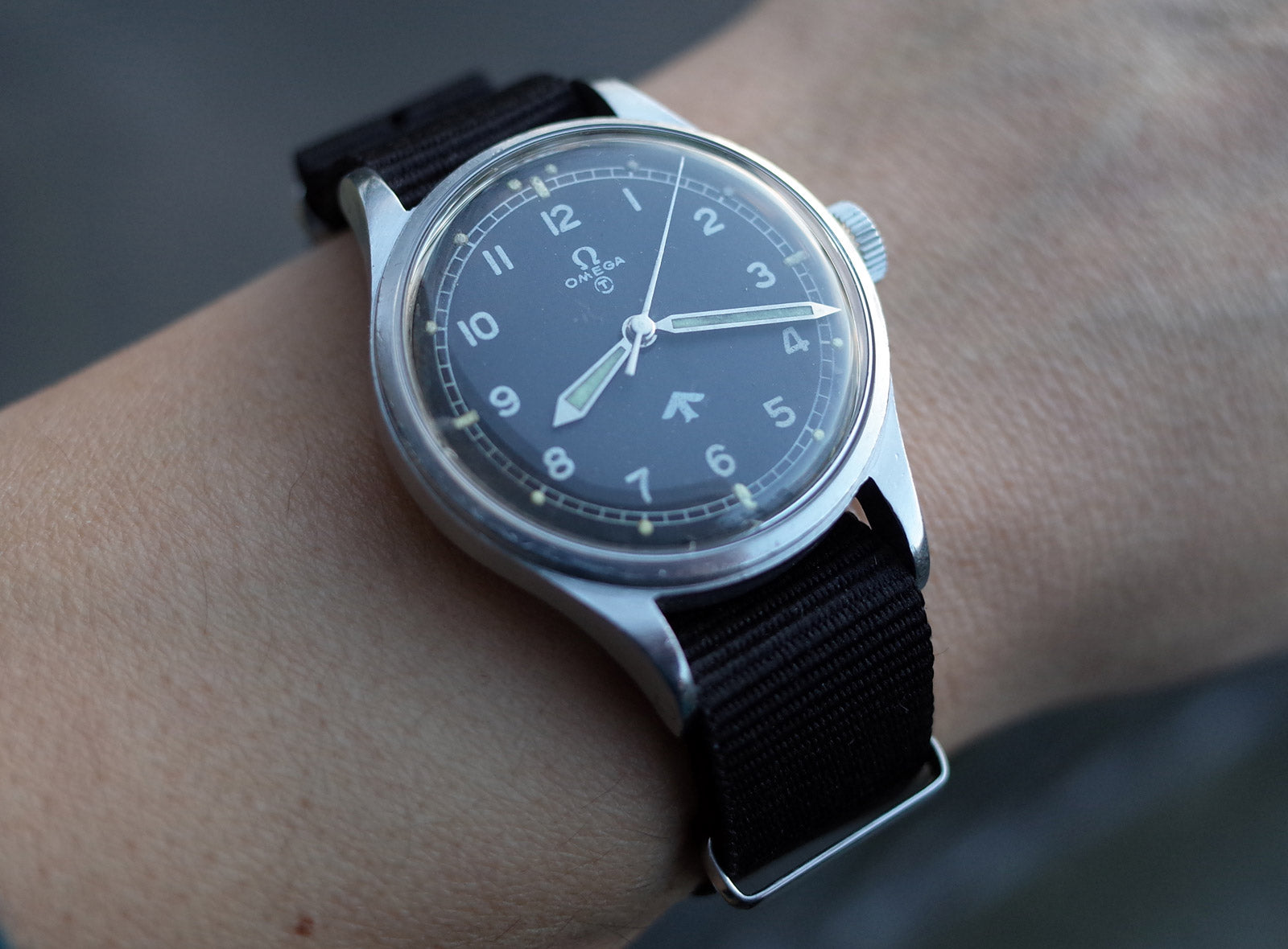 Omega 53 6B/542 orologio militare automatico 37mm