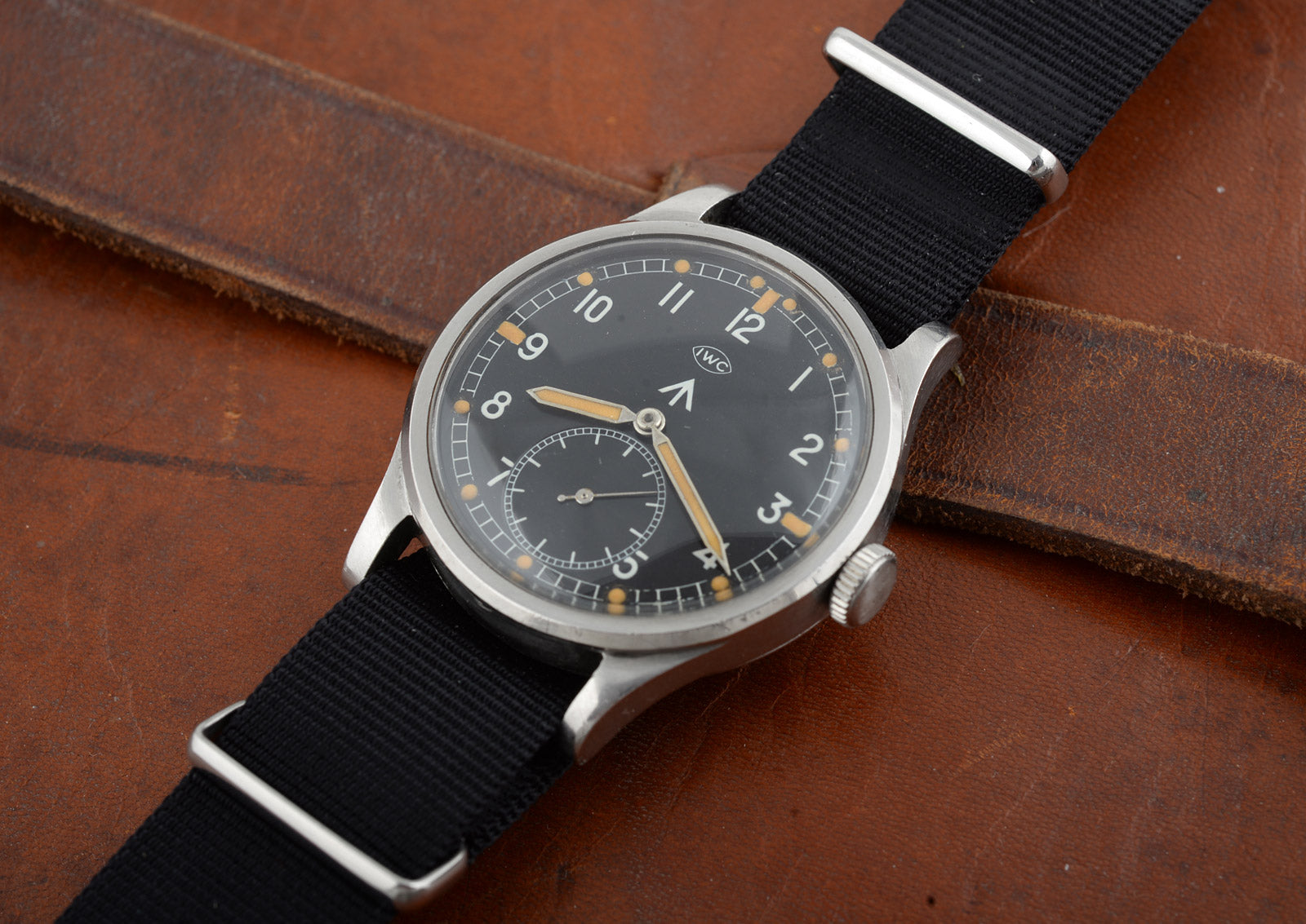 IWC WWW 1945 orologio militare vintage esercito britannico
