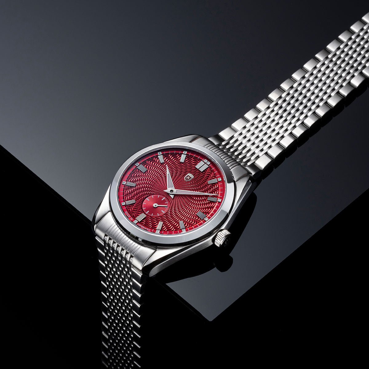Heinrich Radiance Guilloche Swirl orologio bordeaux elegante