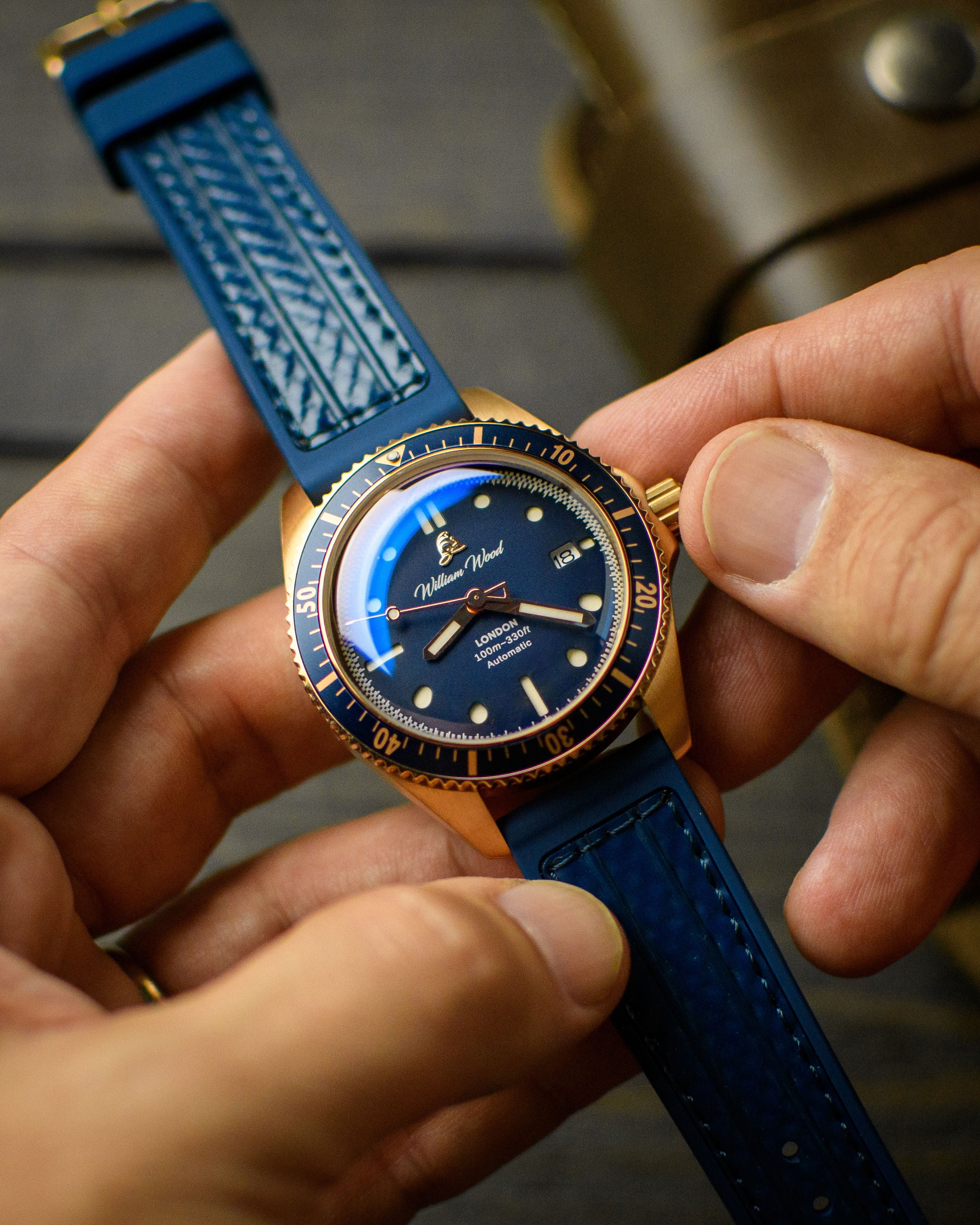 William Wood Bronze Sapphire Orologio Bronzo Blue Fire Hose