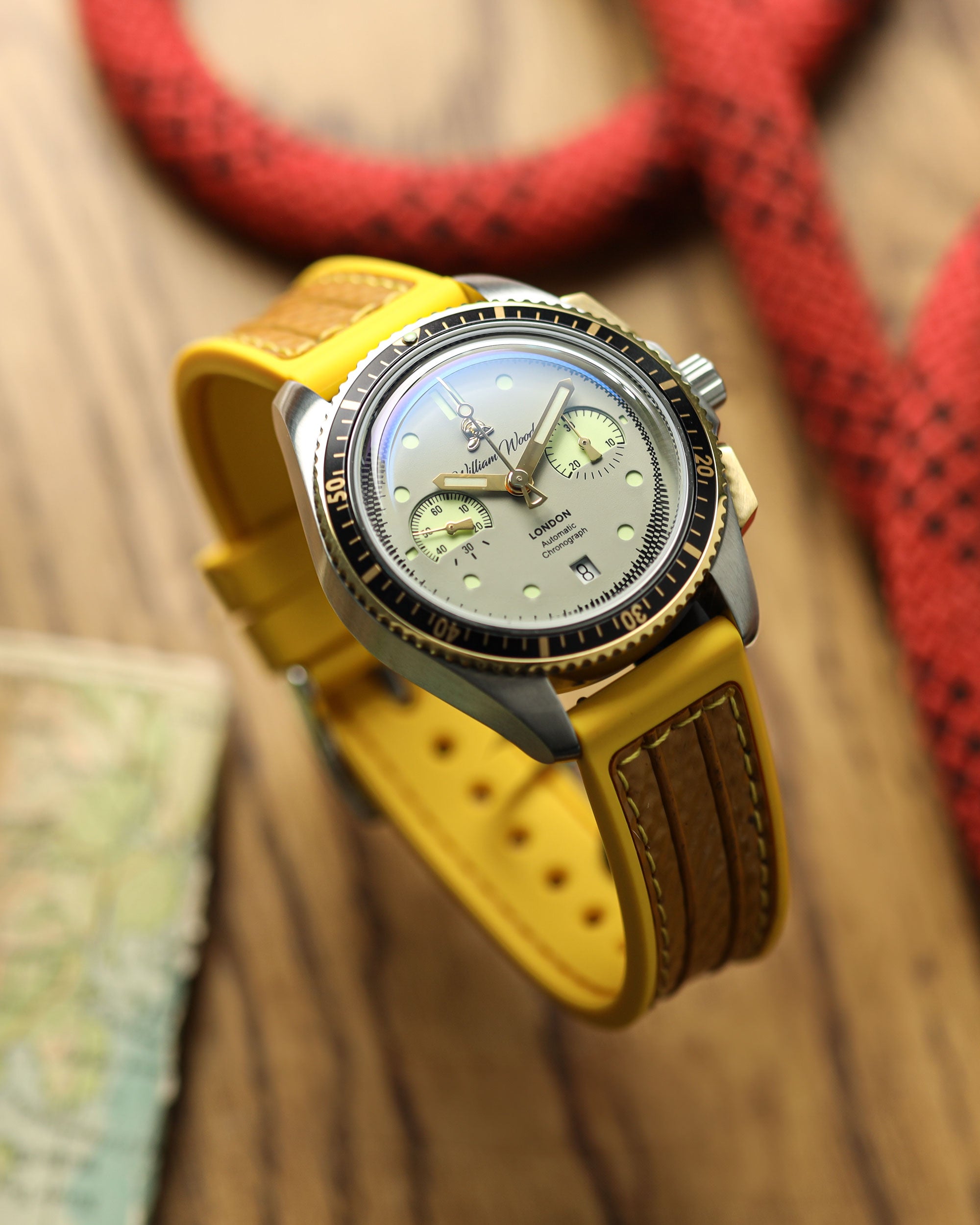 William Wood Triumph Fuel Edition cronografo giallo automatico
