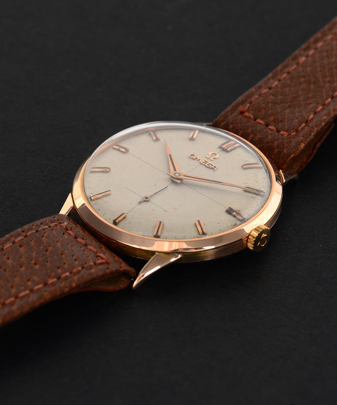Omega Oversize orologio oro rosa 1960 37mm
