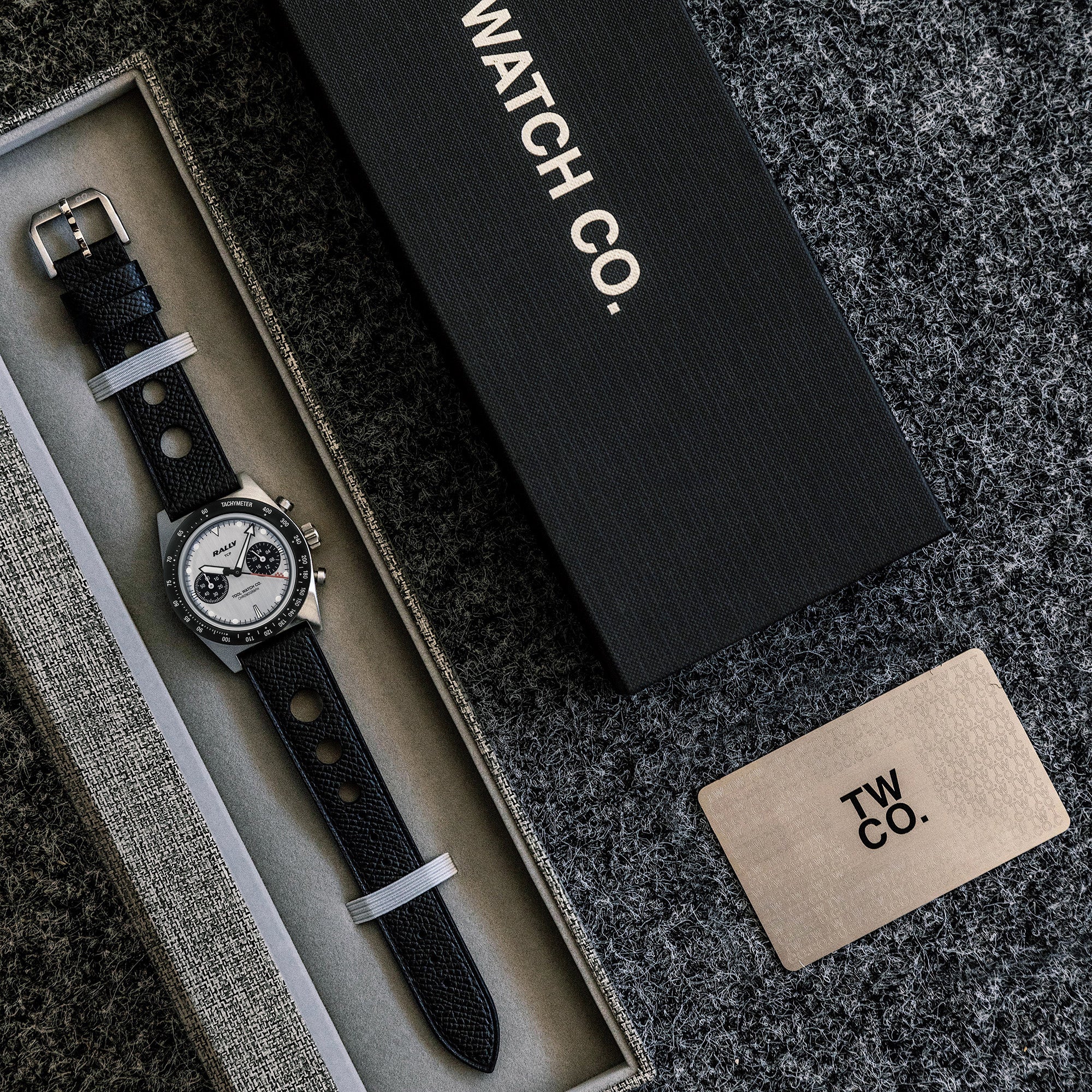 Tool Watch Co. Rally Chronograph orologio Red on Silver
