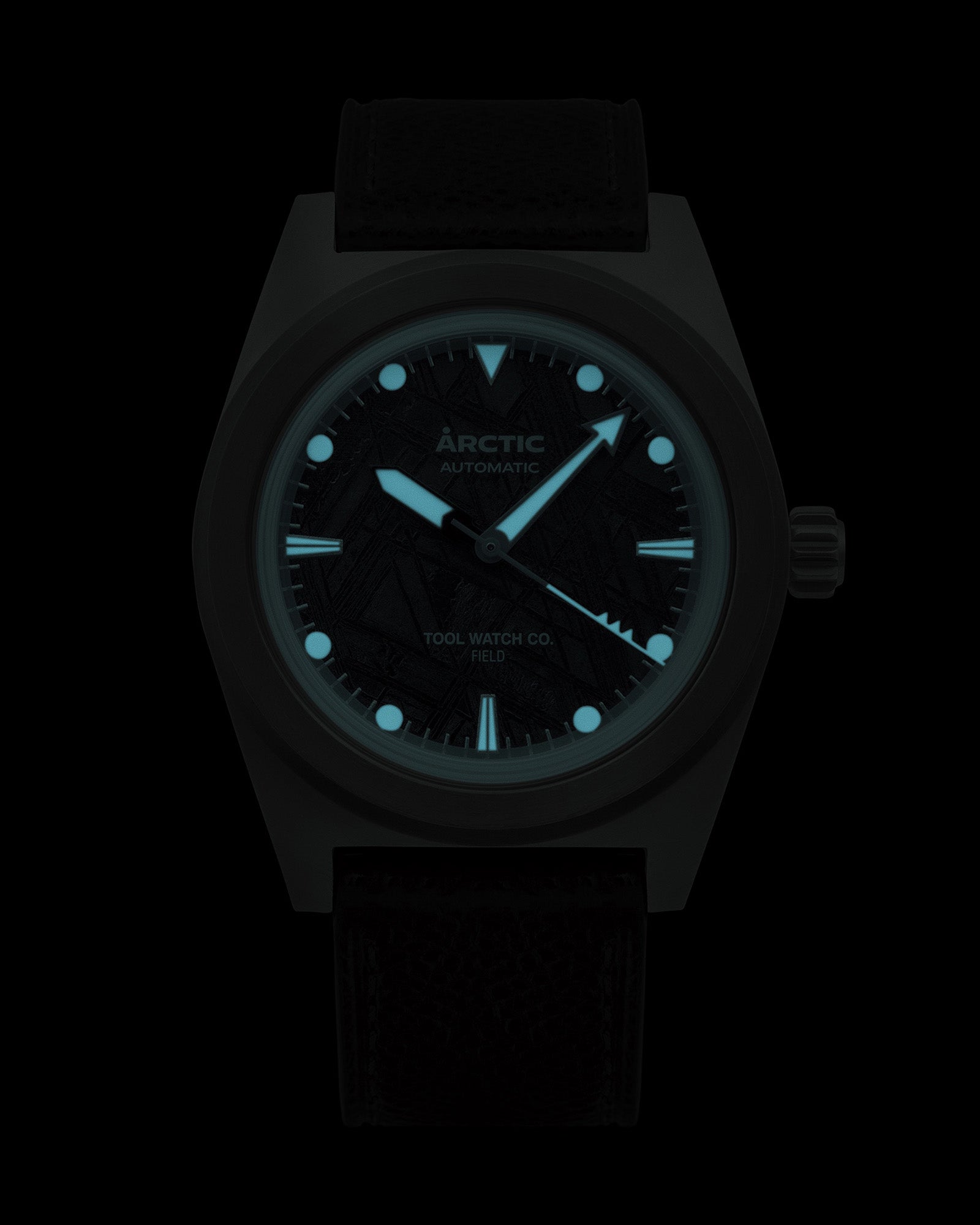 Tool Watch Co. TWCO. Arctic Field orologio meteorite nero