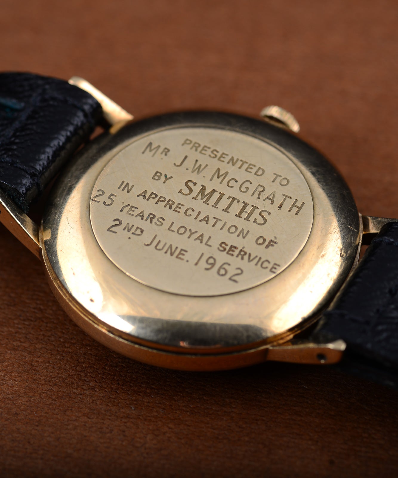 Smiths Imperial 1962 orologio oro 9ct 33mm nero