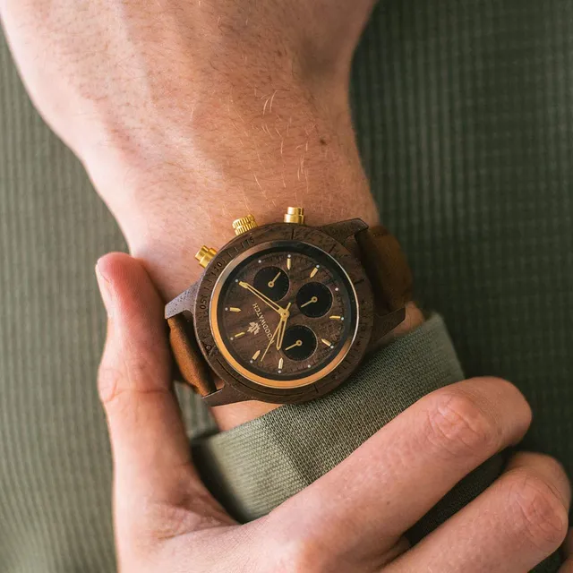 WoodWatch Classic Walnut Gold Pecan orologio in legno quarzo