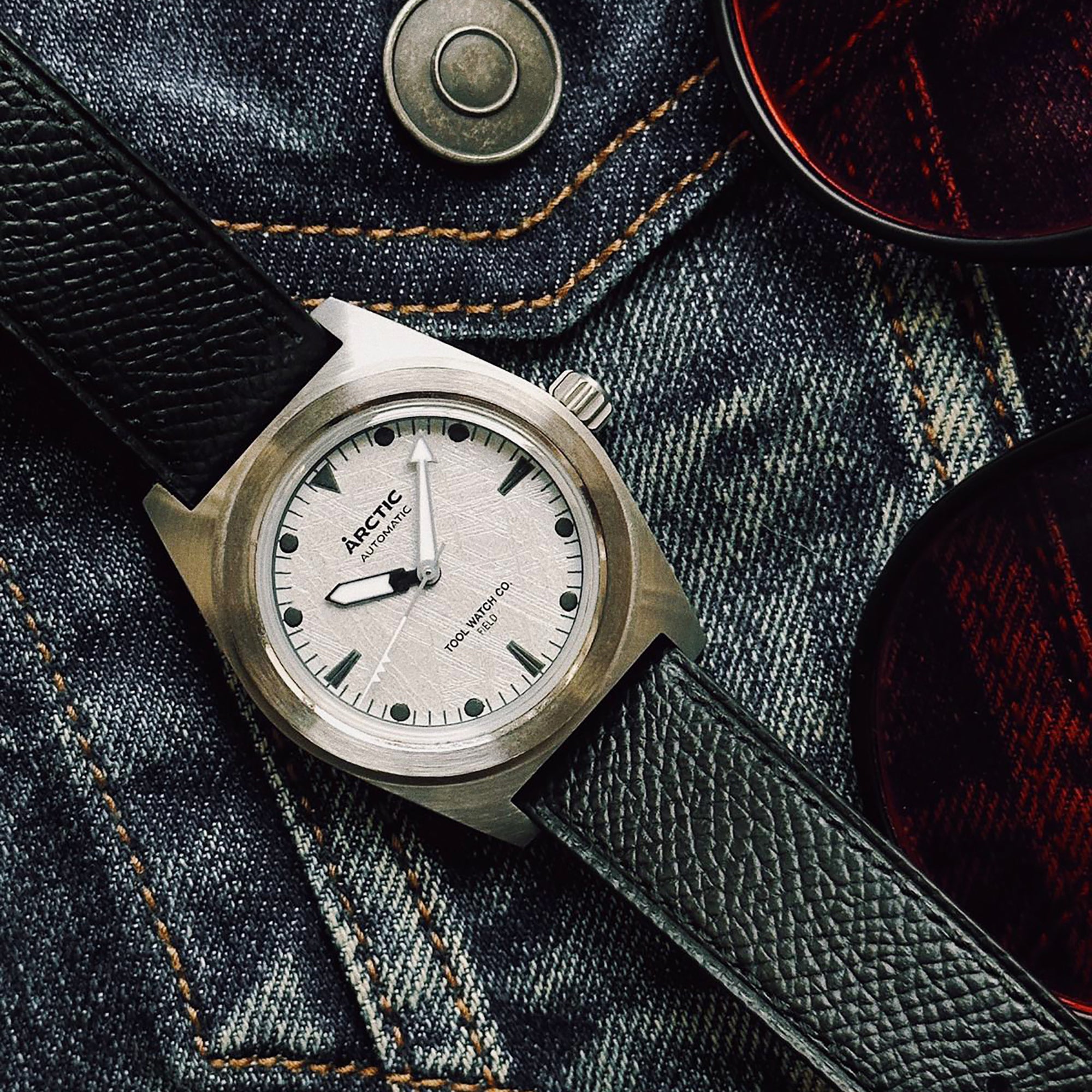 Tool Watch Co. Arctic Field orologio One of Ten field watch