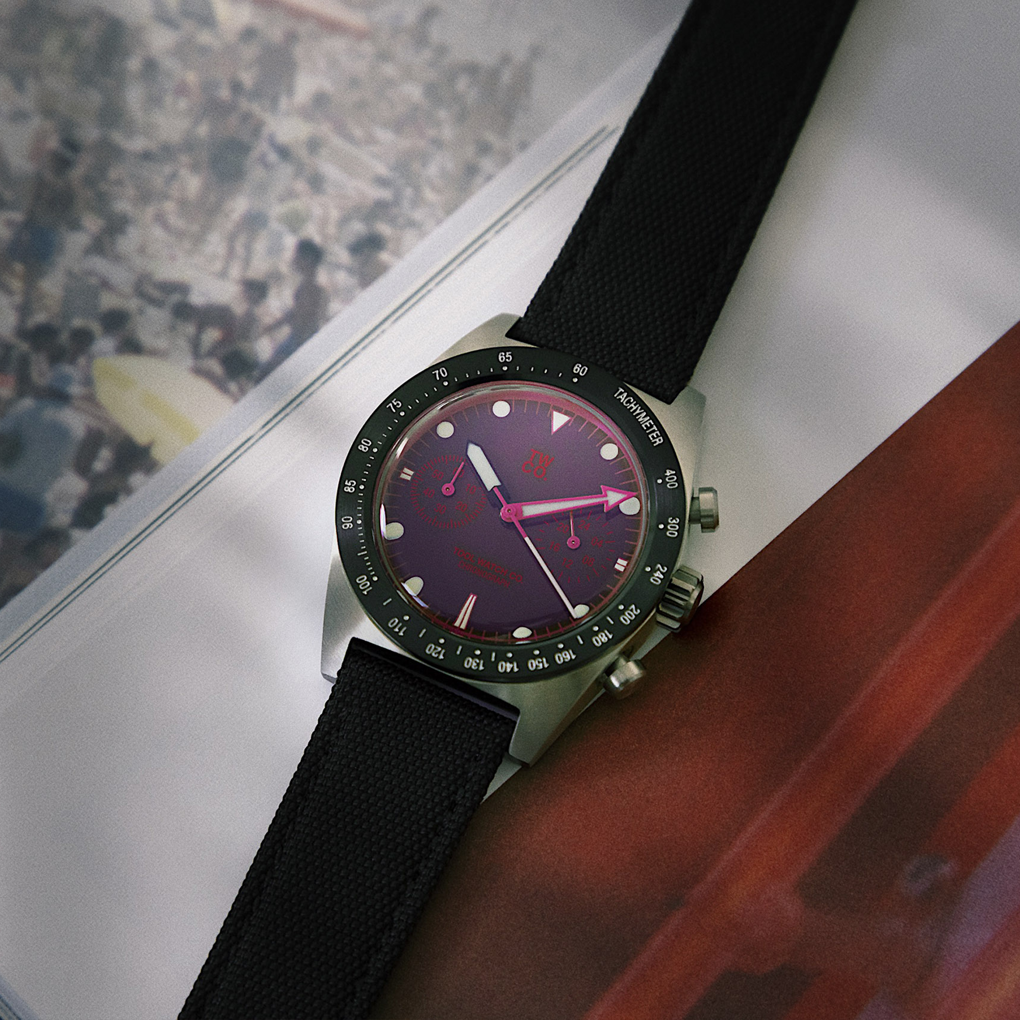 Tool Watch Co. TWCO. Chroma Chronograph cronografo rosa