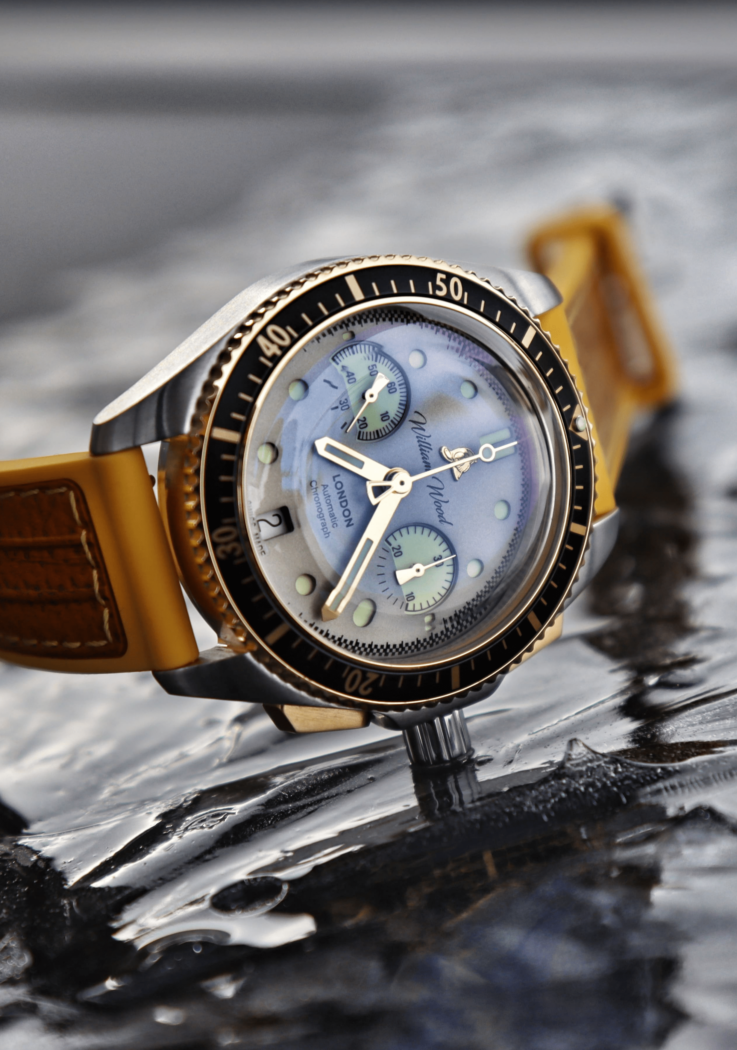 William Wood Triumph Fuel Edition cronografo giallo automatico