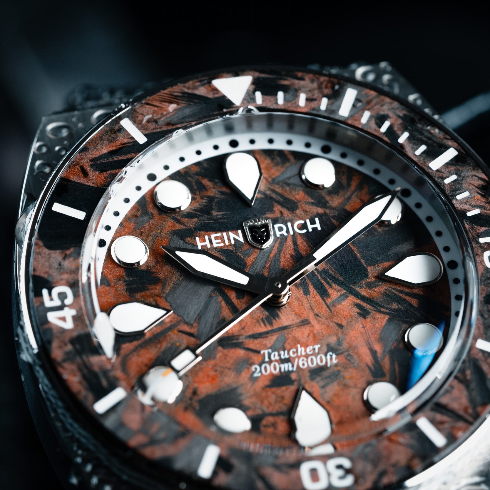 Heinrich Taucher orologio carbonio blu edizione limitata