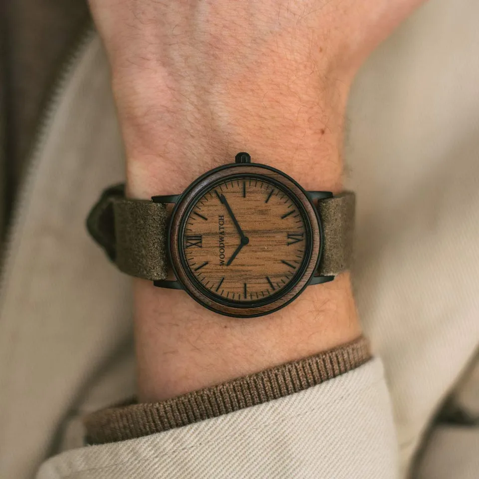 WoodWatch Classic Brown Walnut Khaki orologio legno 40 mm